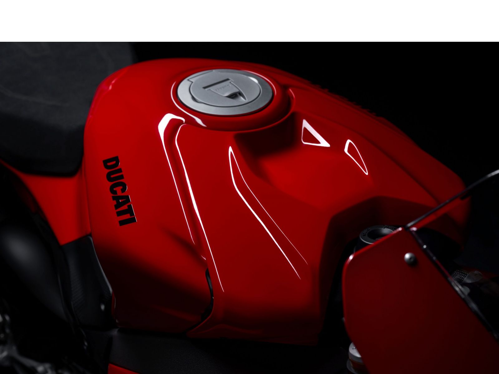 Мотоцикл DUCATI Panigale V4 (RED) 2026